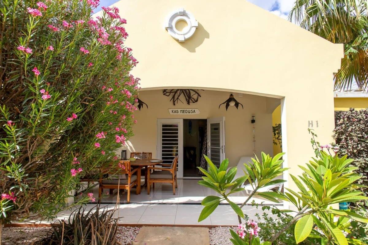 קרלנדיק Caracara H1 Relax & Dive Resort Bonaire Village מראה חיצוני תמונה